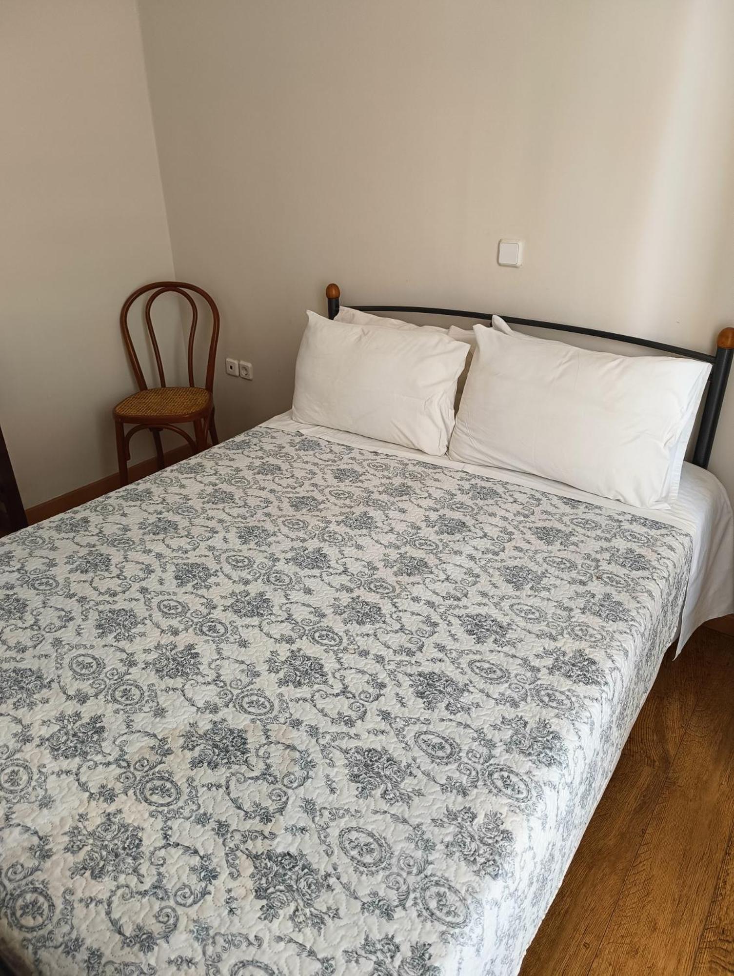 Anesis Hotel Loutra Aidhipsou Exteriör bild